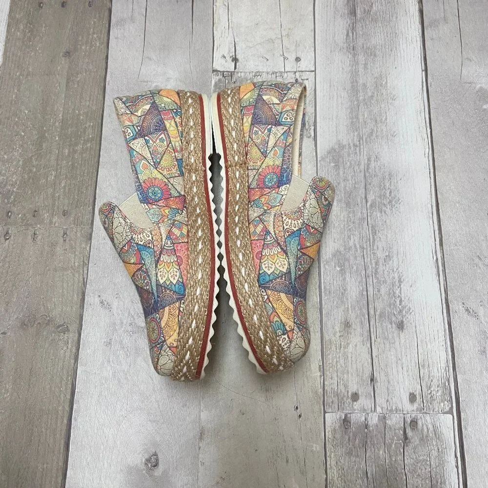 NWB Goby Canvas Espadrille Sneaker Size 36